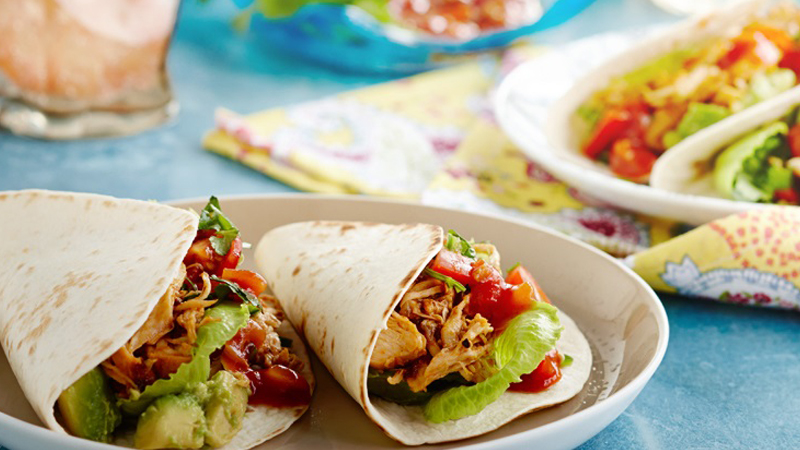 Shredded Chicken Soft Tacos with Fresh Tomato Salsa Recipe